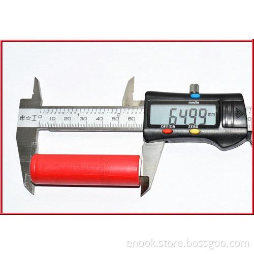 Sanyo 2600 mAh 18650 Li-ion Rechargeable Battery